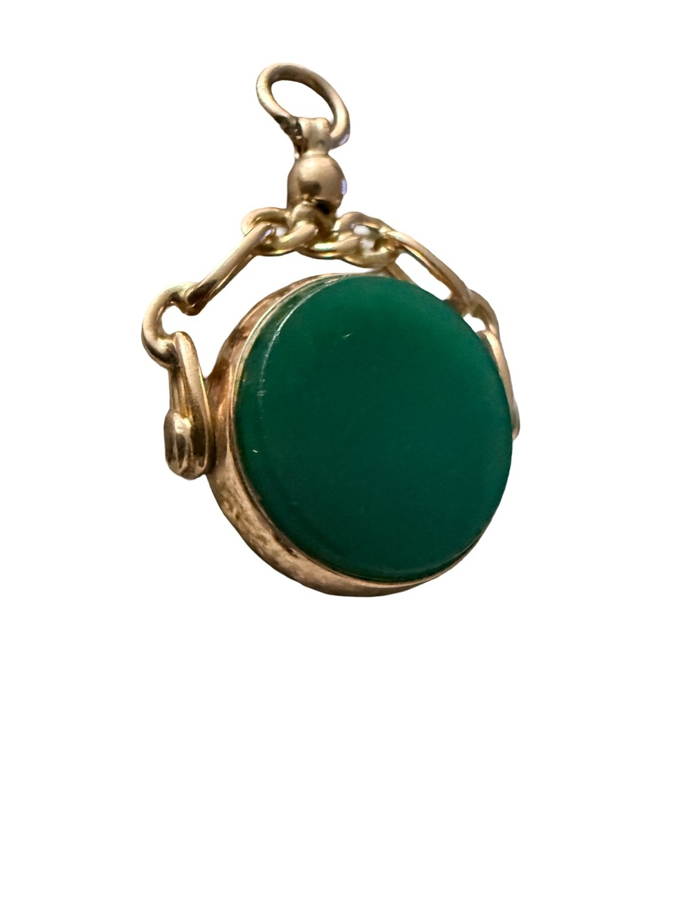9c gold swivel spinner fob pendant w/ dark red and green Chalcedony stone. W:8g